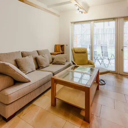 Vakantiehuis Cosy Holiday In With Terrace