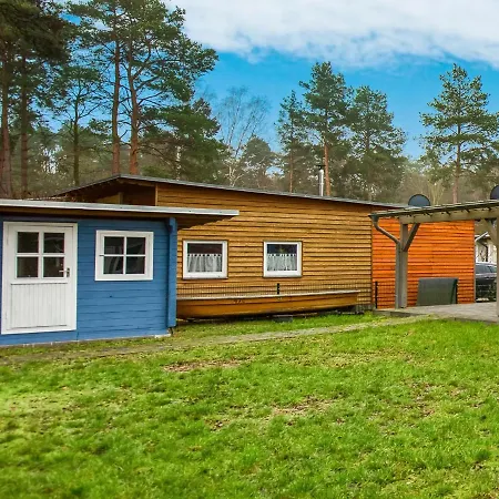 Vakantiehuis Cosy Holiday In With Terrace *