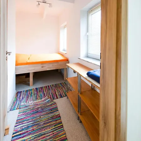 Cosy Holiday In With Terrace *
