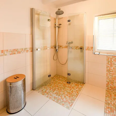 Cosy Holiday In With Terrace Vakantiehuis Joachimsthal